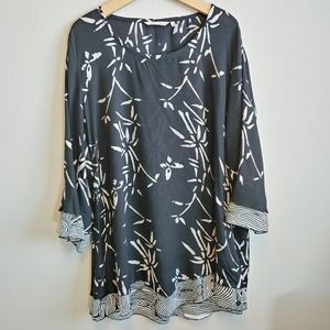 Soft Surroundings Women's Bamboo Bella Butterfly Boho Peasant Tunic Sz L